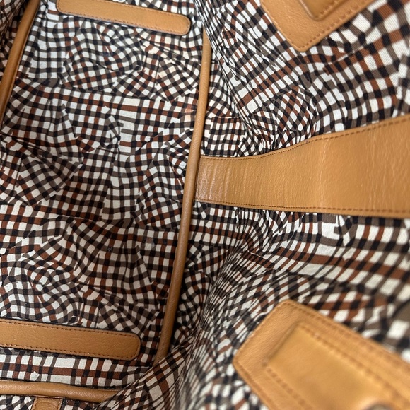 MCM Reversible Liz Vicetos Tote Bag - Picture 8 of 15